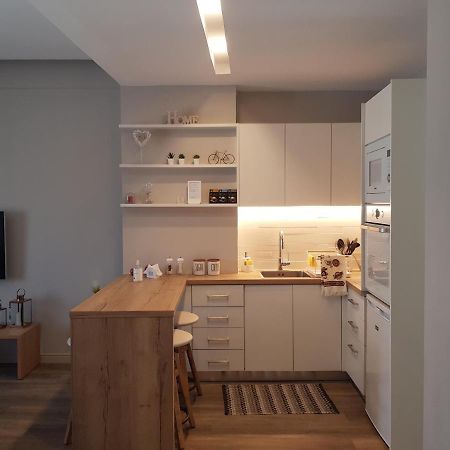 Appartamento Elegant House With Acropolis View Atene Esterno foto